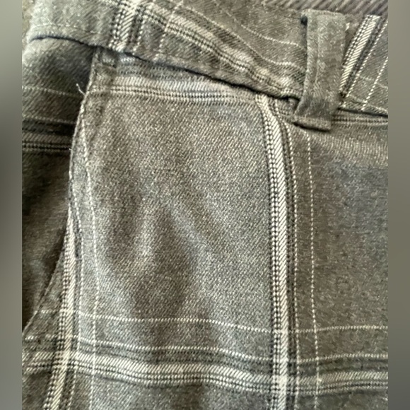 🔥🩶O’Neill size 30 gray plaid flannel like shorts - great for golf 10.5” inseam - Picture 6 of 9